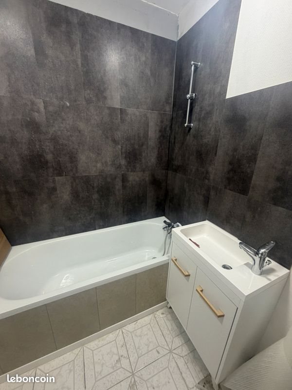 Appartement à louer, 81m², Saint-Omer