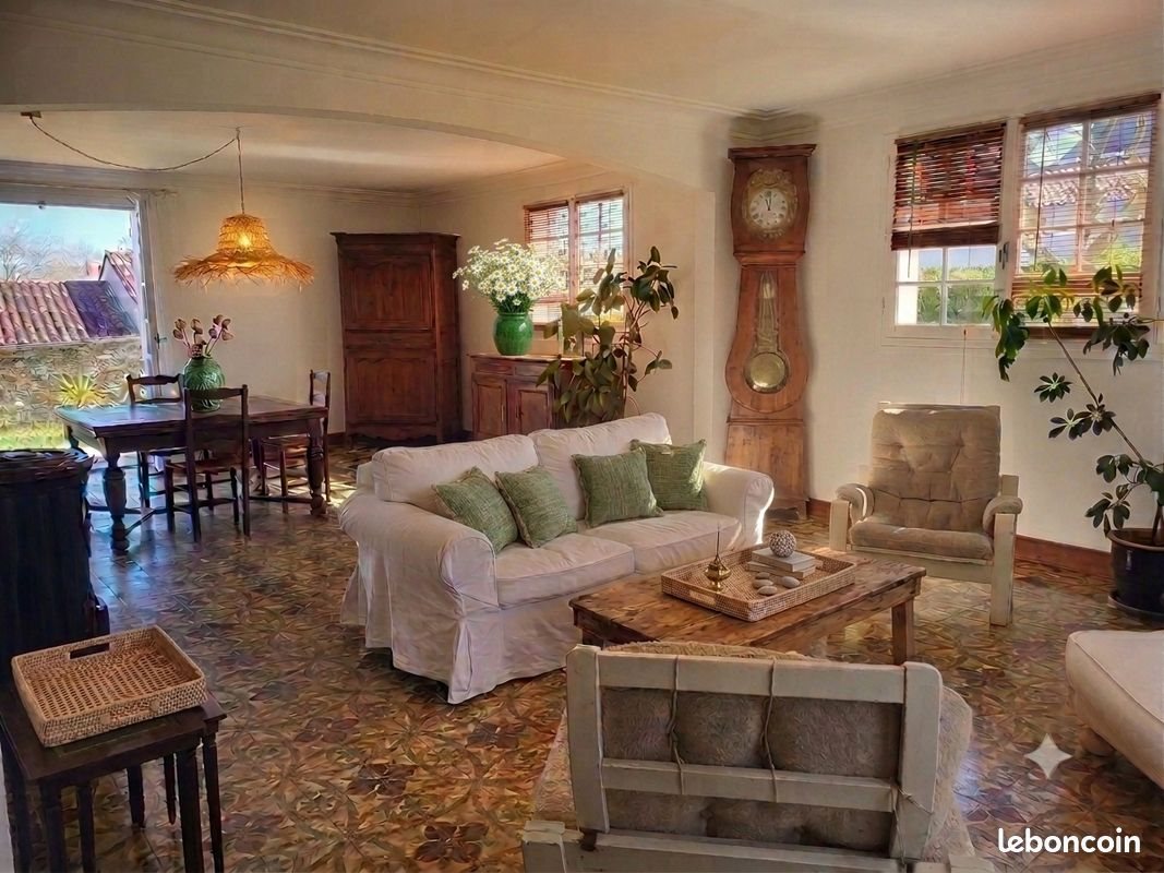 Maison à vendre, 219m², Chavagnes-en-Paillers