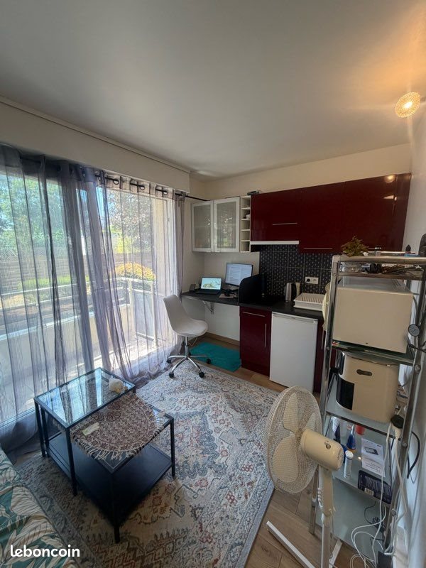 Appartement à louer, 16m², Rueil-Malmaison