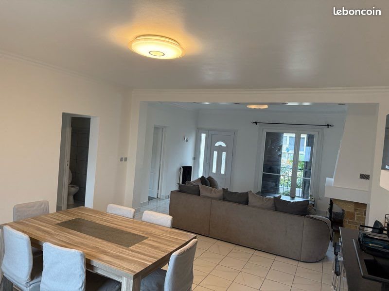 Appartement à louer, 70m², Le Blanc-Mesnil