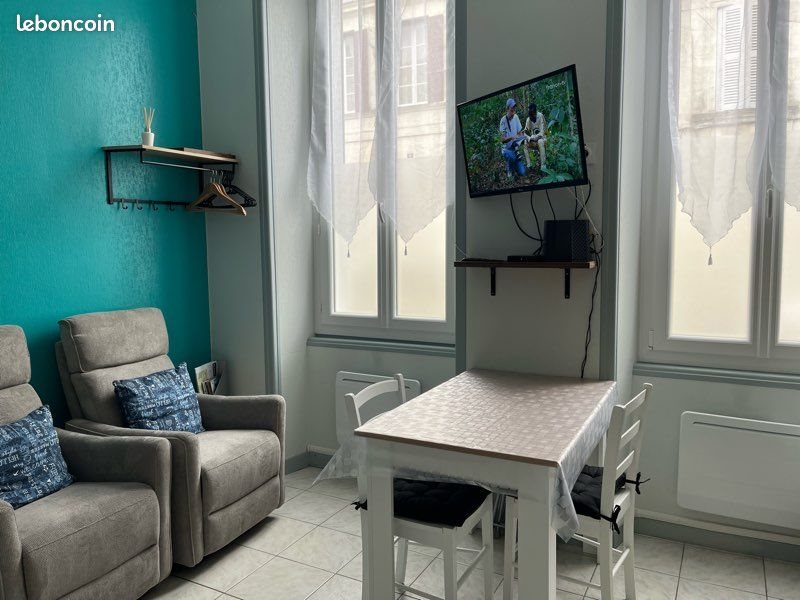 Appartement à louer, 20m², Rochefort