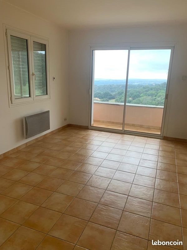 Appartement à louer, 60m², Furiani