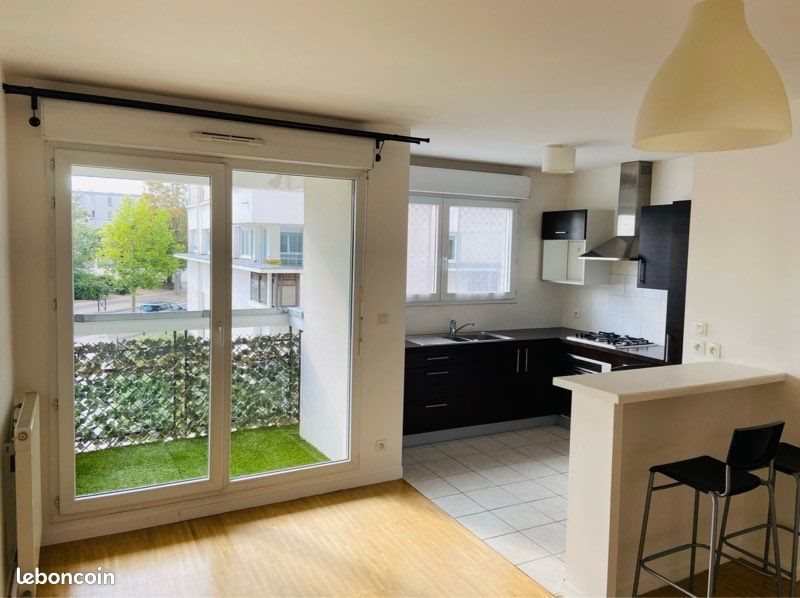 Appartement à louer, 47m², Guyancourt