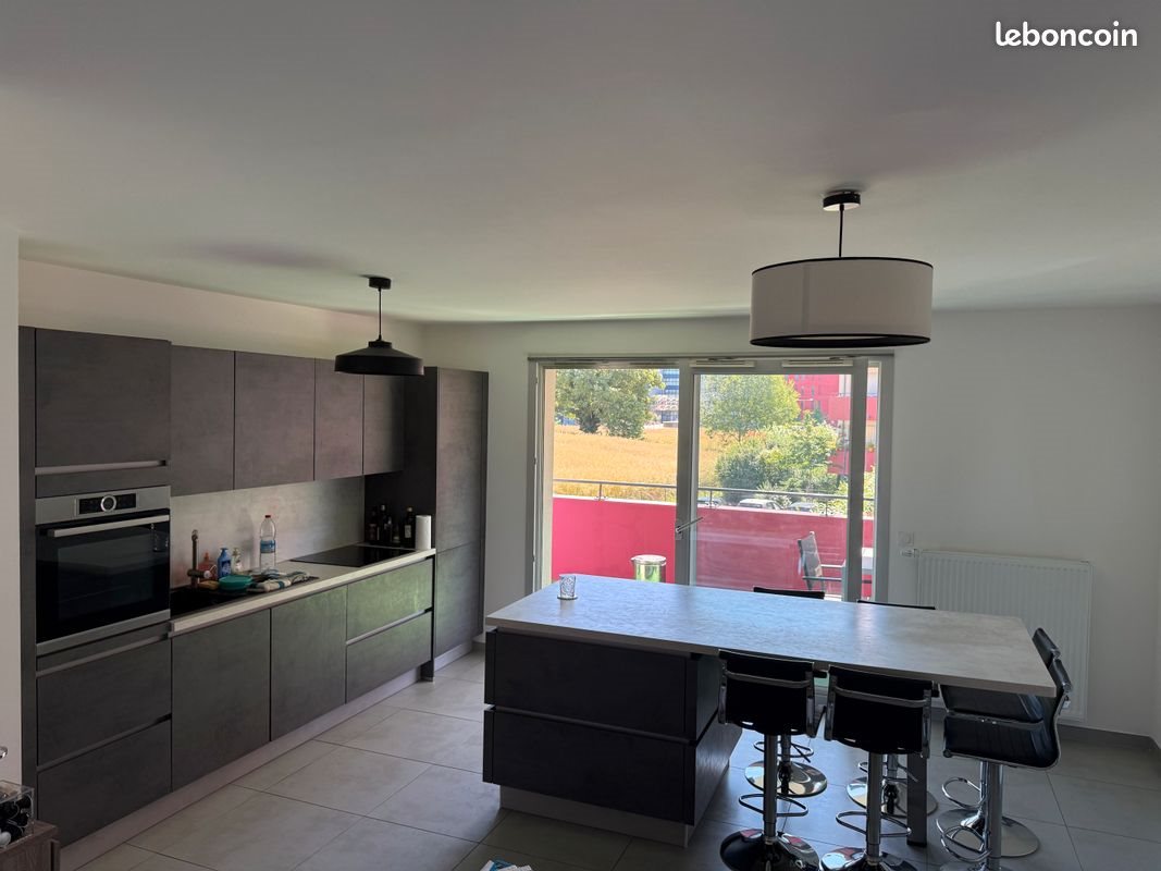 Appartement à vendre, 65m², Annemasse