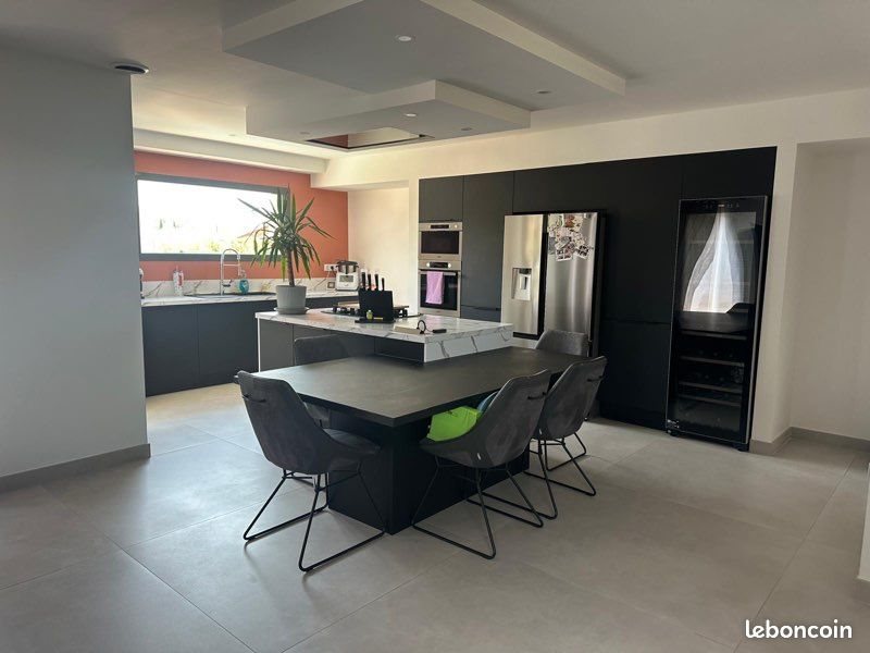 Maison à vendre, 128m², Pernes-les-Fontaines