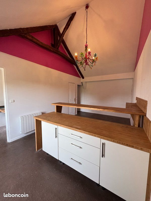 Appartement à louer, 84m², Pluvigner