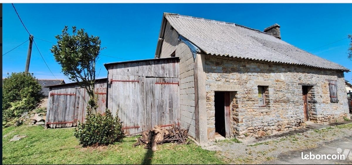 Maison à vendre, 93m², Saint-Aubin-du-Cormier