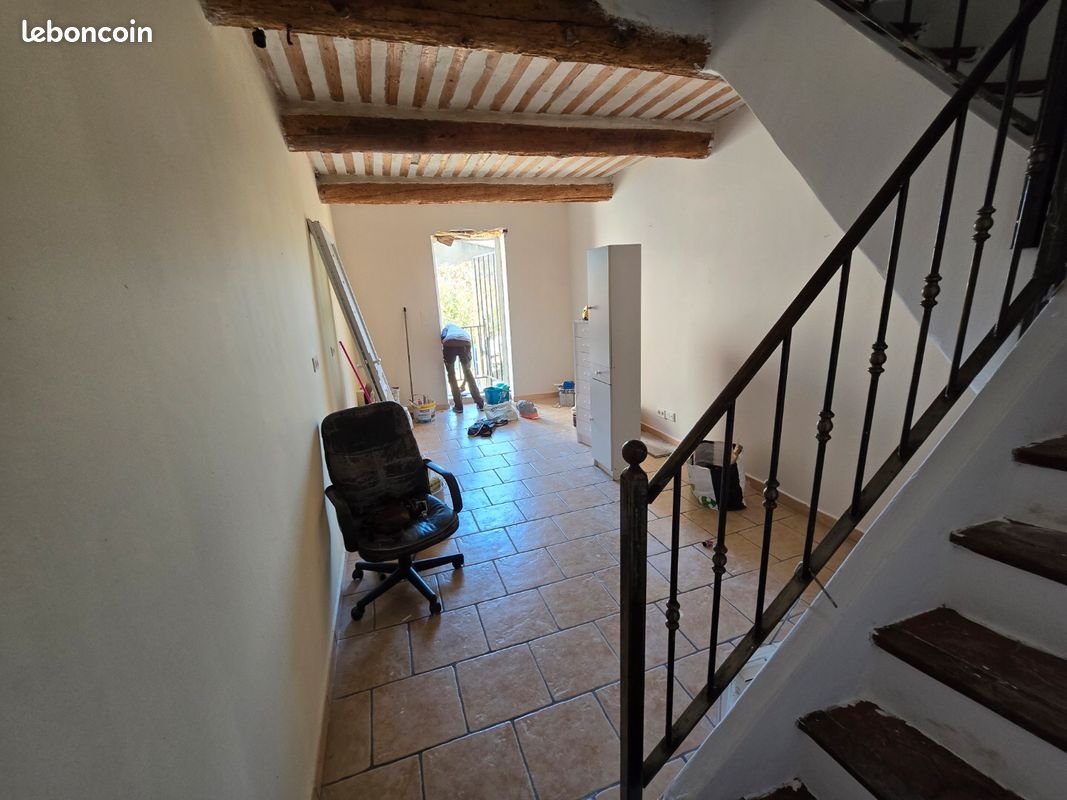 Appartement à louer, 57m², Saint-Saturnin-lès-Avignon
