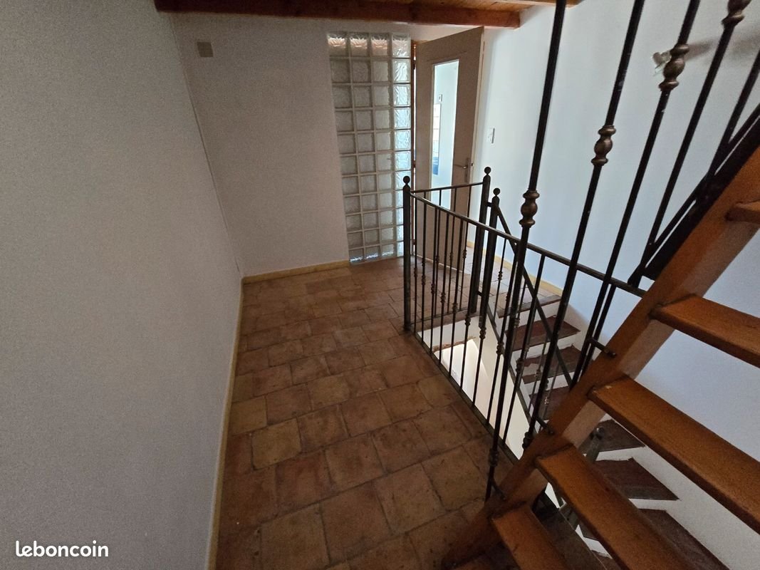 Appartement à louer, 57m², Saint-Saturnin-lès-Avignon