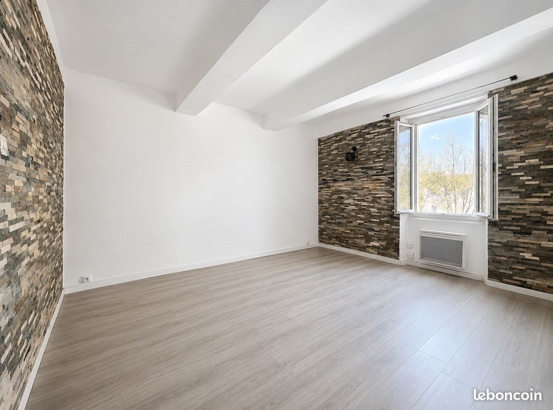 Appartement à louer, 26m², Le Pradet