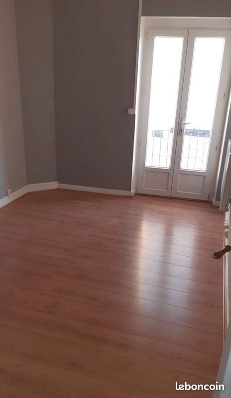 Appartement à louer, 50m², Châtel-Guyon