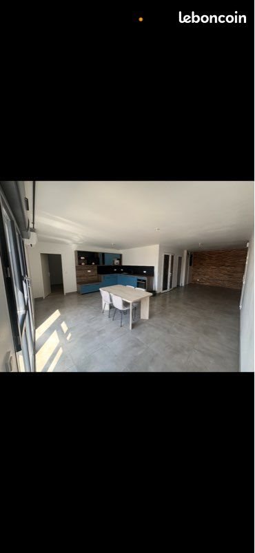 Appartement à louer, 139m², Pia