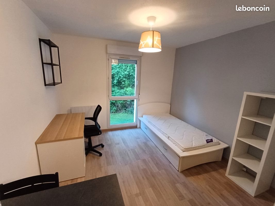 Appartement à louer, 18m², Le Creusot