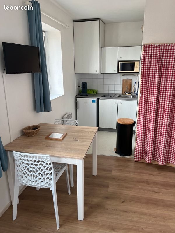 Appartement à louer, 24m², La Rochelle