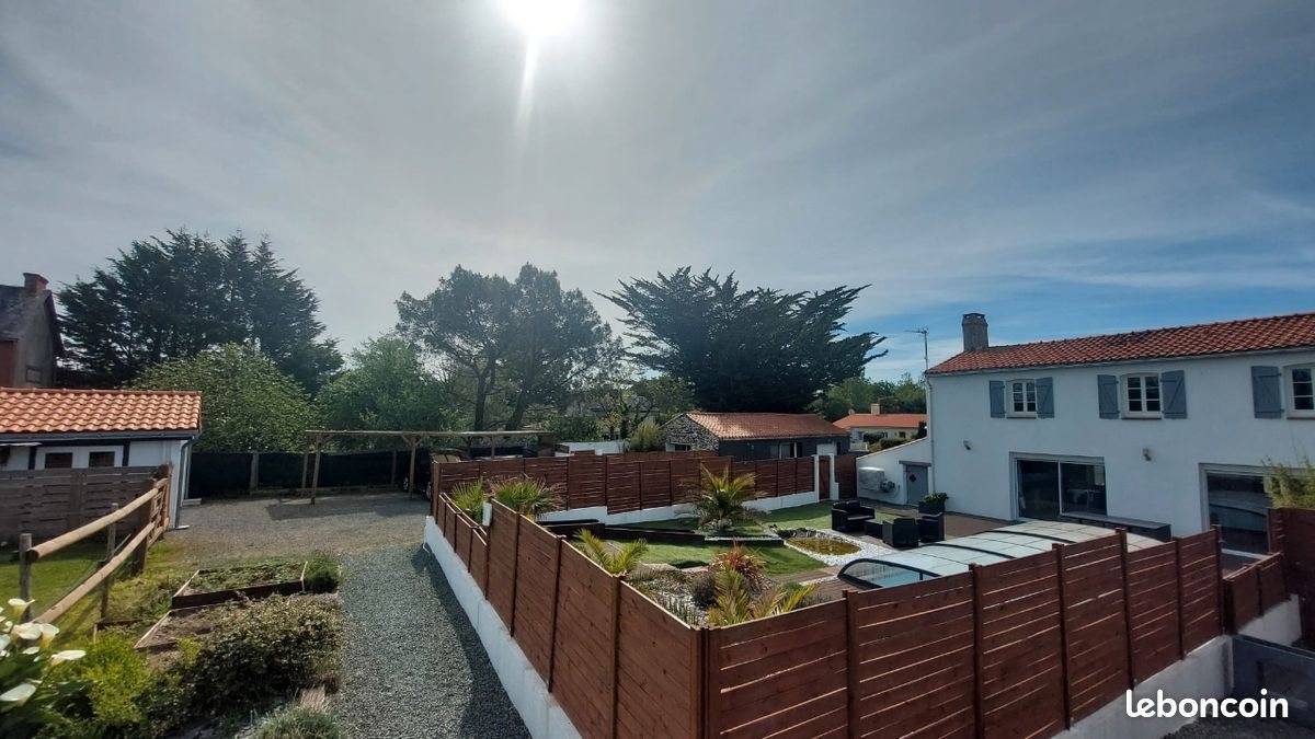 Maison à vendre, 300m², Bois-de-Céné