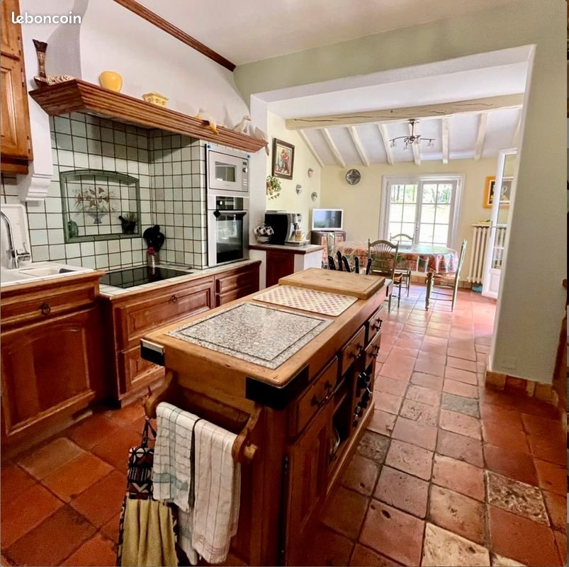 Maison à vendre, 195m², Lavardin