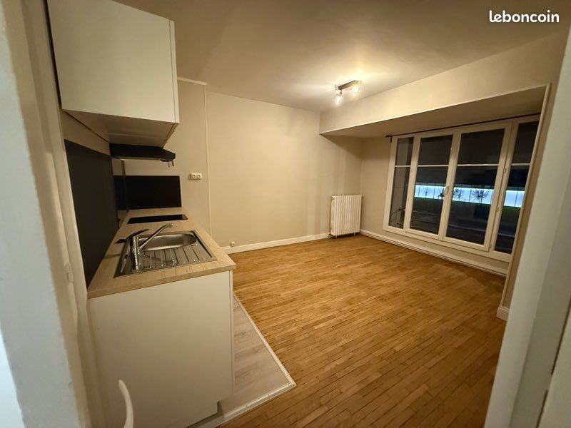 Appartement à louer, 26m², Tours