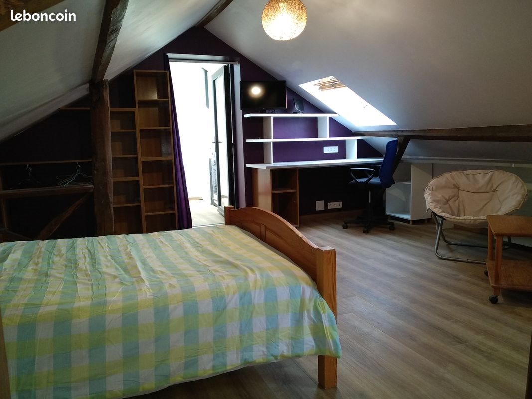 Appartement à louer, 27m², Figeac