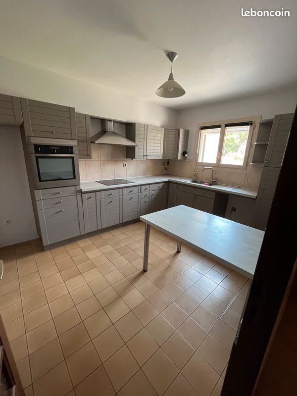 Maison à vendre, 144m², Saint-Estève
