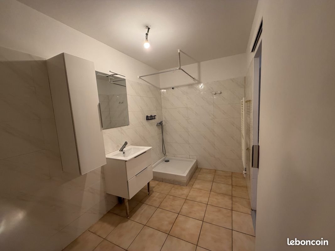 Appartement à louer, 2m², Vic-la-Gardiole