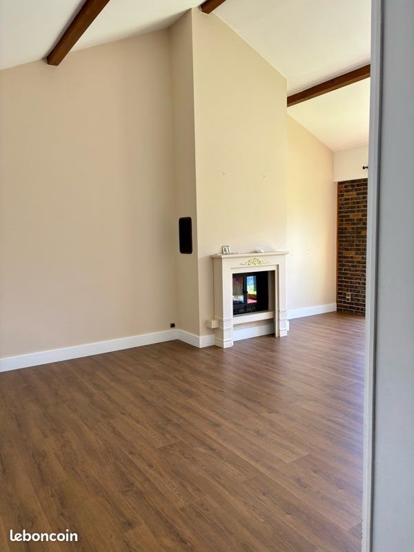Maison à louer, 145m², Domérat