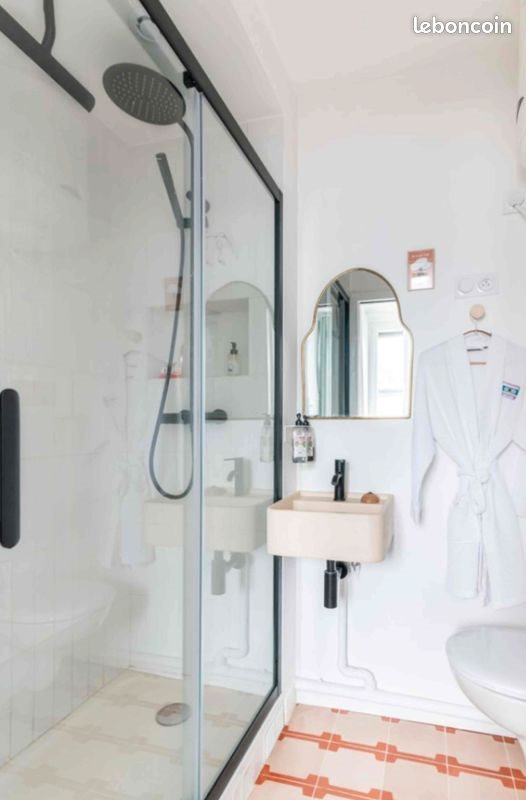Appartement à louer, 18m², Paris 20ème