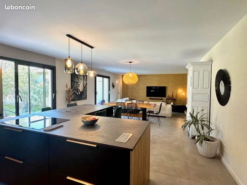 Maison à louer, 136m², Palaja