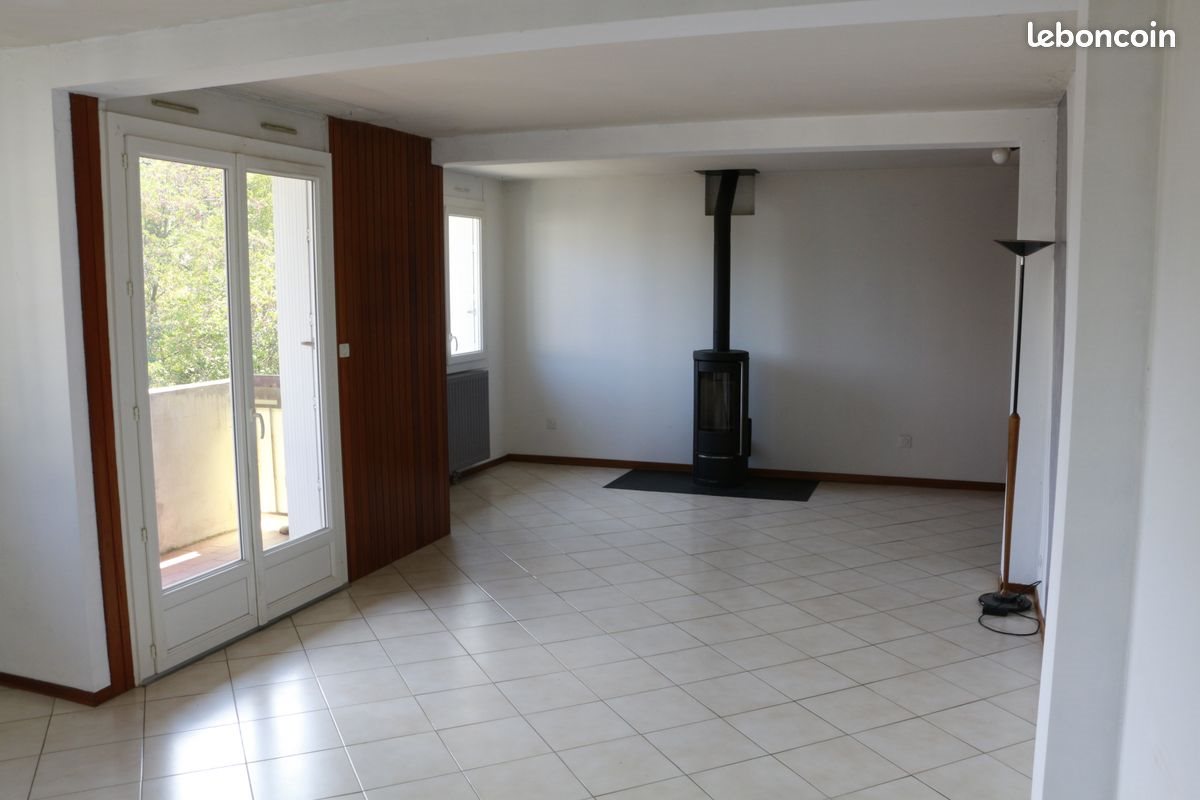 Appartement à louer, 100m², Foix