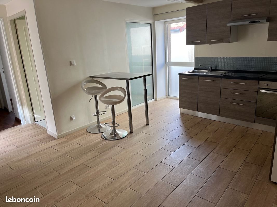 Appartement à louer, 42m², Ahuy