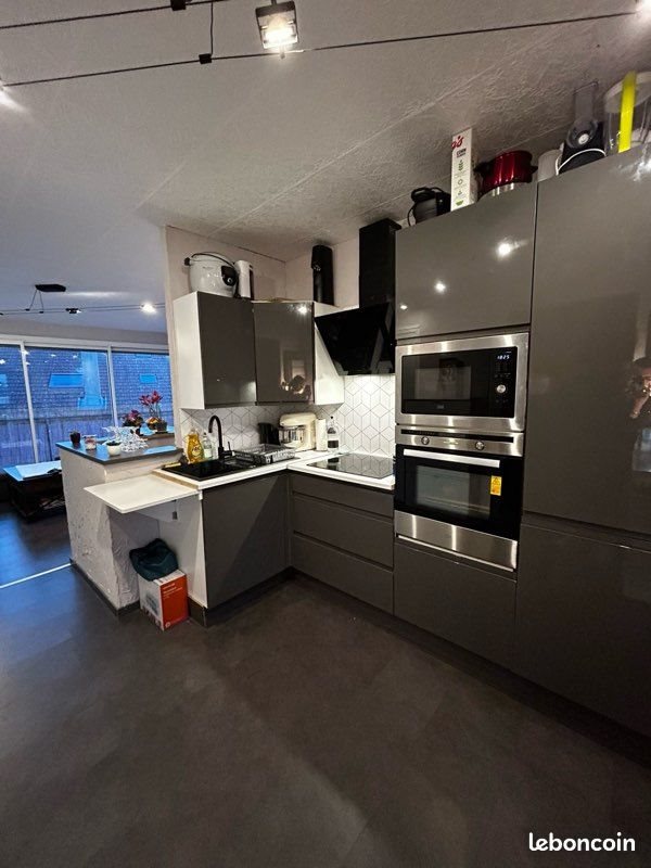 Appartement à vendre, 54m², Pont-de-Chéruy