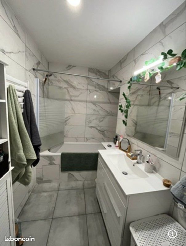 Appartement à louer, 70m², Romans-sur-Isère