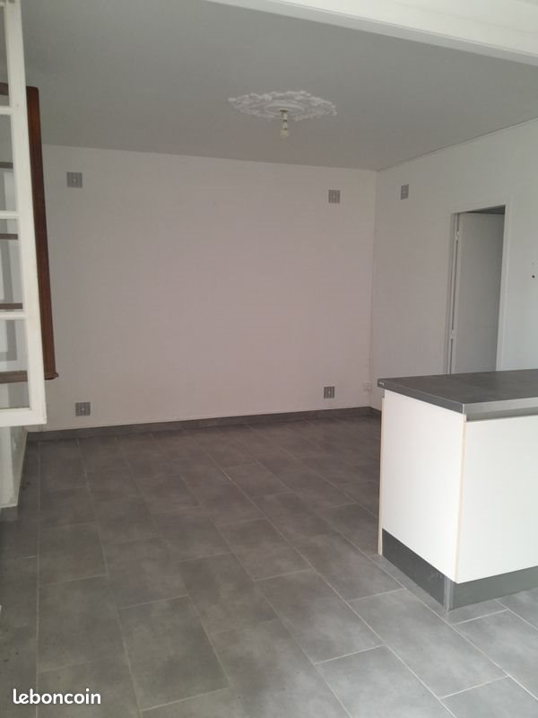 Appartement à louer, 26m², Saint-Affrique