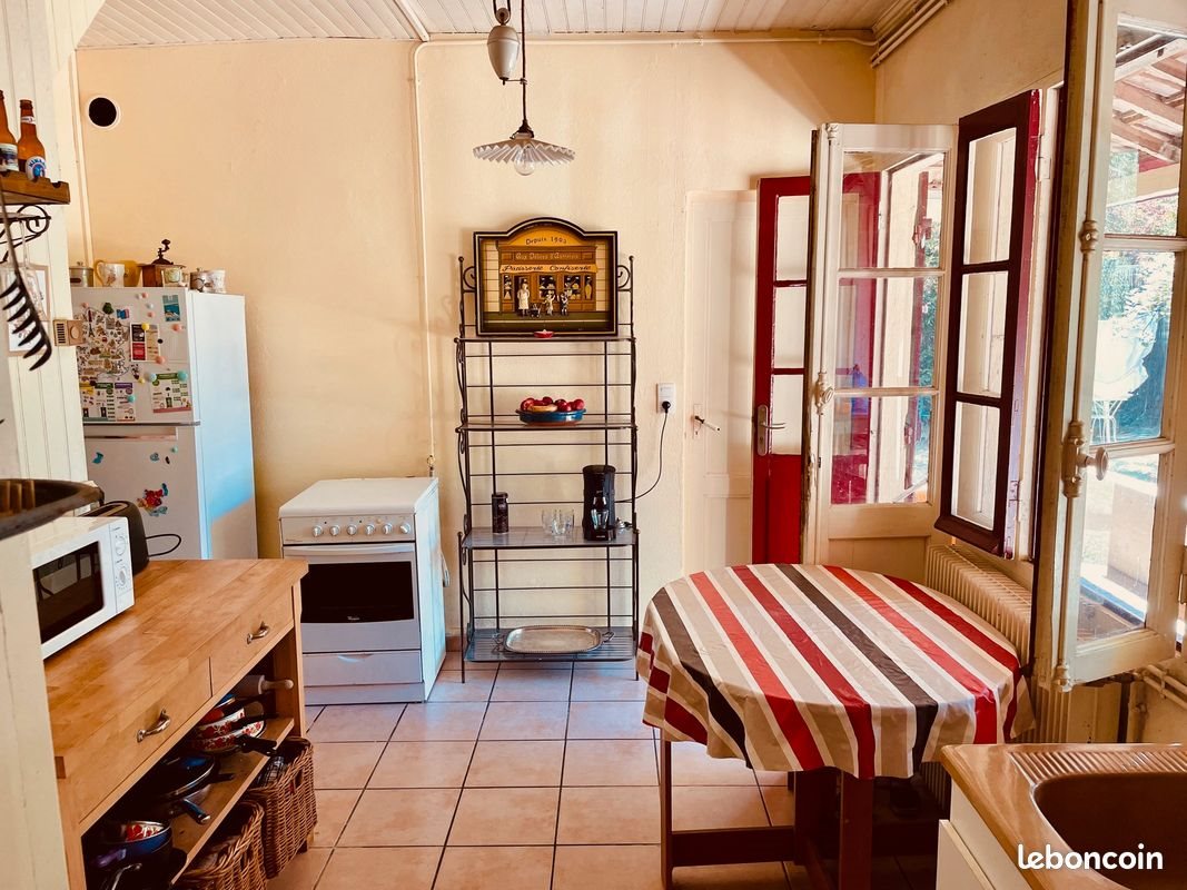 Maison à louer, 83m², Arès