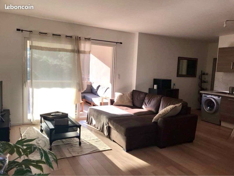Appartement à louer, 50m², Viggianello