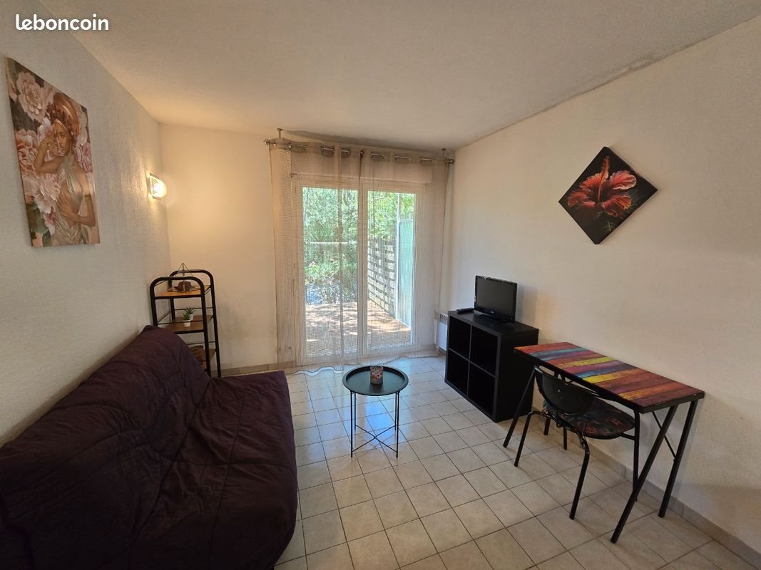 Appartement à louer, 18m², Valbonne