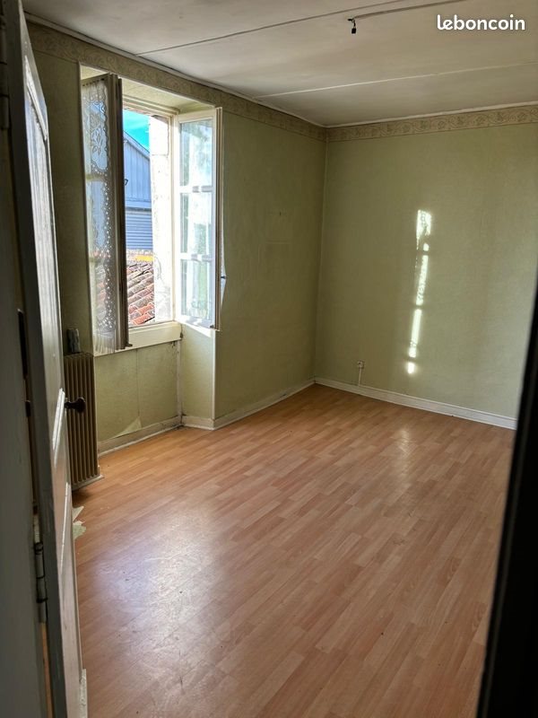 Maison à vendre, 110m², Gond-Pontouvre