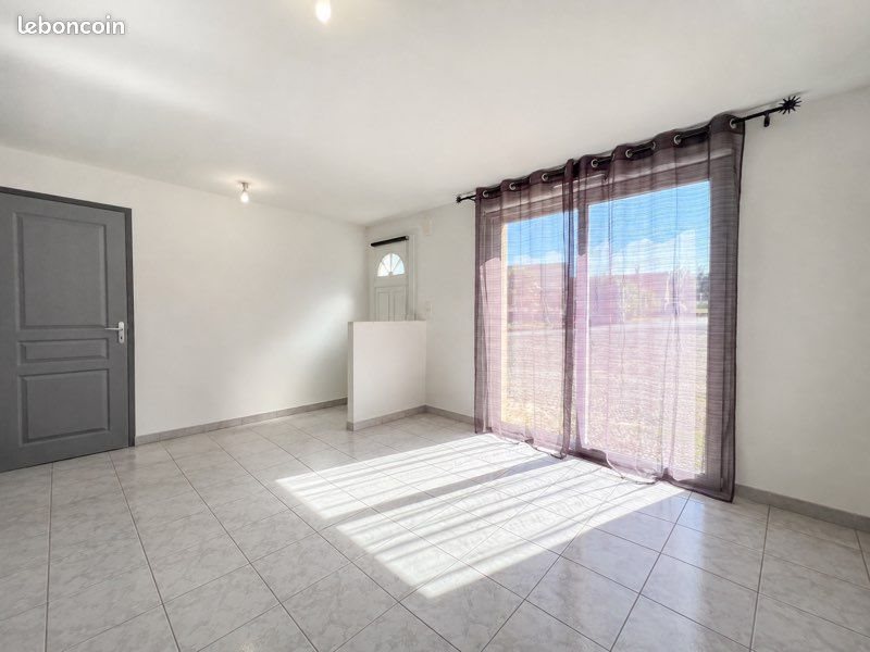 Maison à louer, 89m², Saint-Pierre-du-Regard