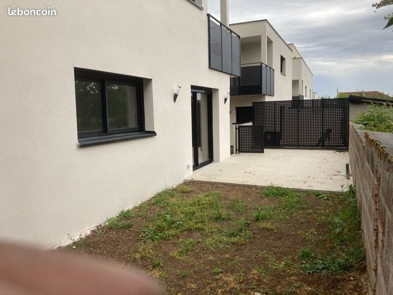 Appartement à louer, 80m², Beaumont
