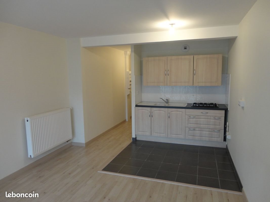 Appartement à louer, 37m², Reims