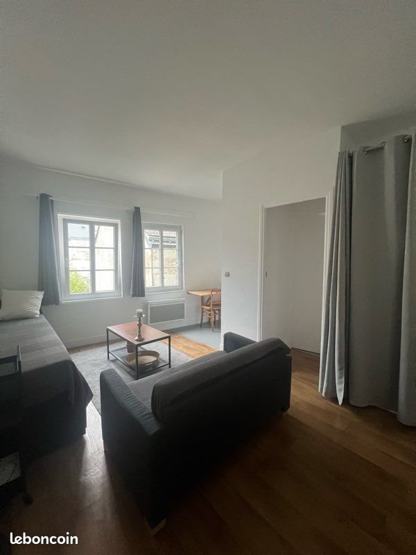 Appartement à louer, 23m², Tours