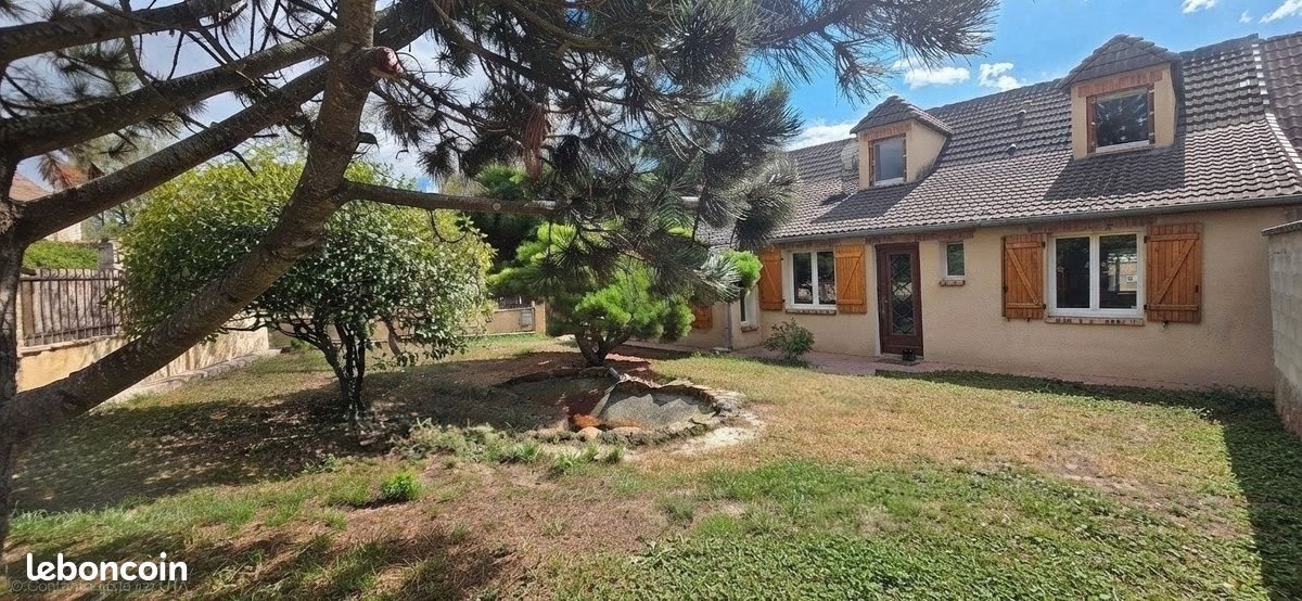 Maison à vendre, 138m², Saint-Ouen-en-Brie