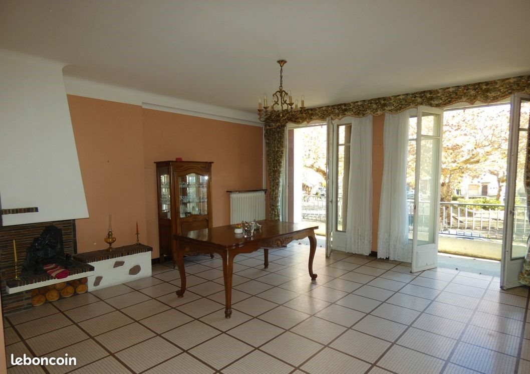 Maison à vendre, 280m², Saint-Geniez-d'Olt