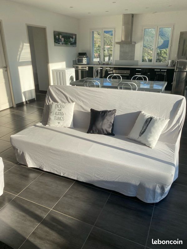 Appartement à louer, 90m², Peri