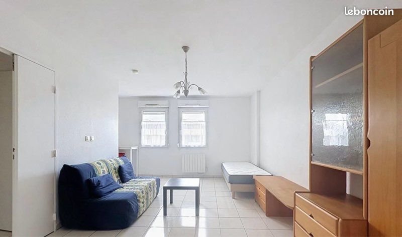 Appartement à louer, 55m², Chabanais