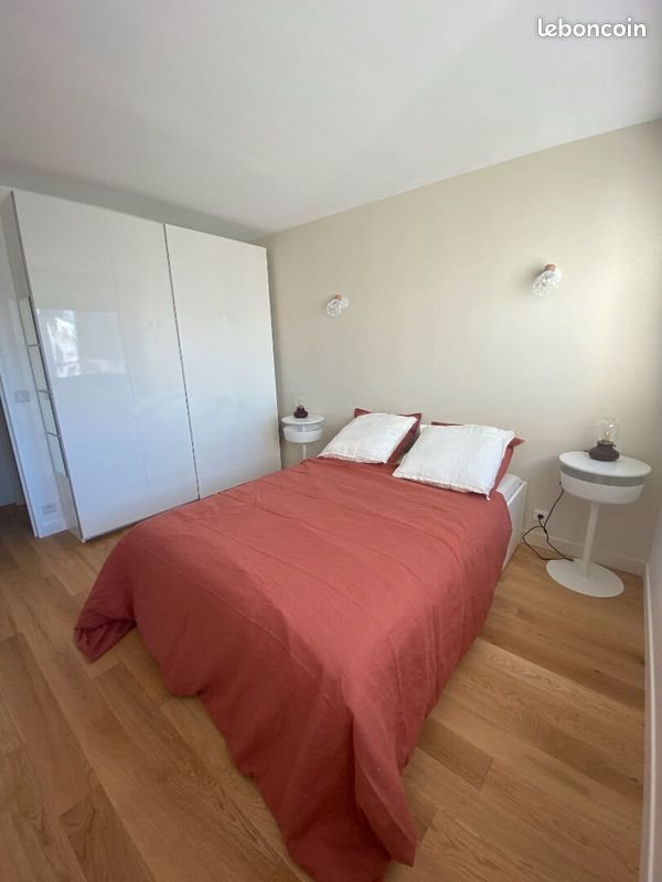 Appartement à louer, 55m², Courbevoie