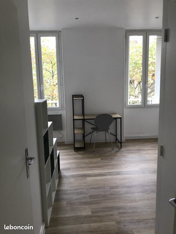 Appartement à louer, 26m², Valence