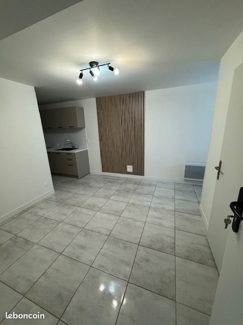 Appartement à louer, 22m², Sauveterre-de-Guyenne
