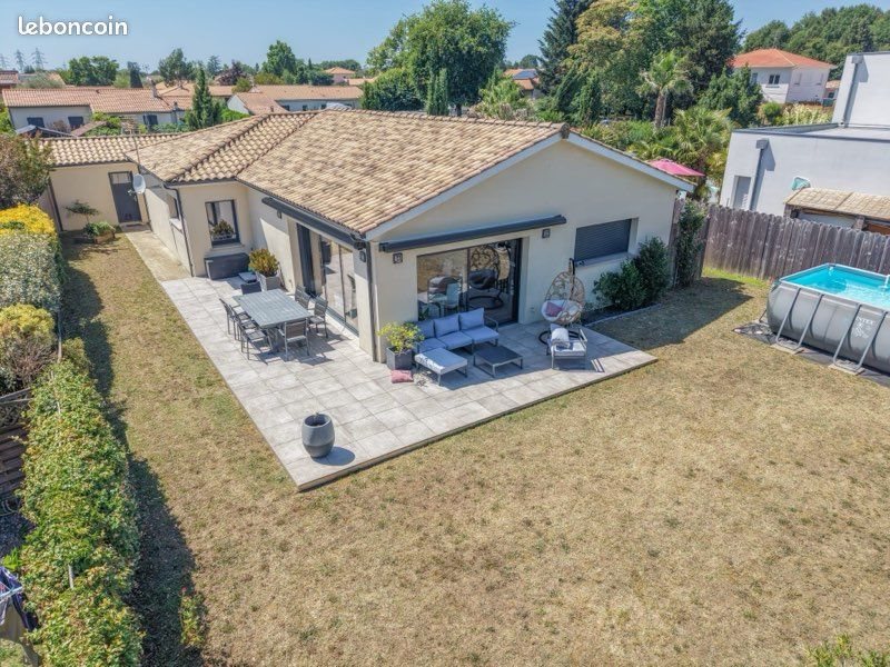 Maison à vendre, 137m², Saint-Médard-en-Jalles