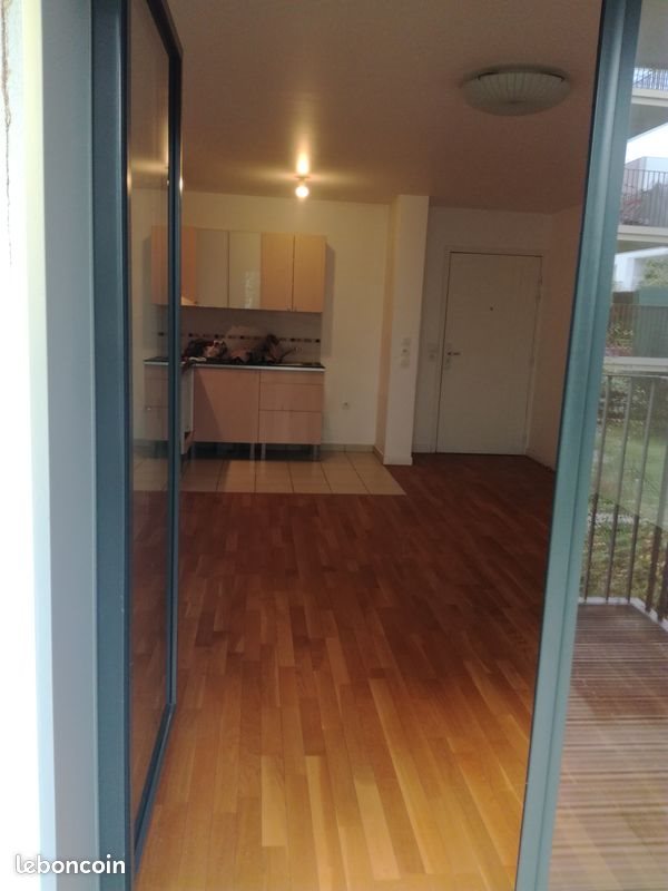 Appartement à louer, 45m², Massy