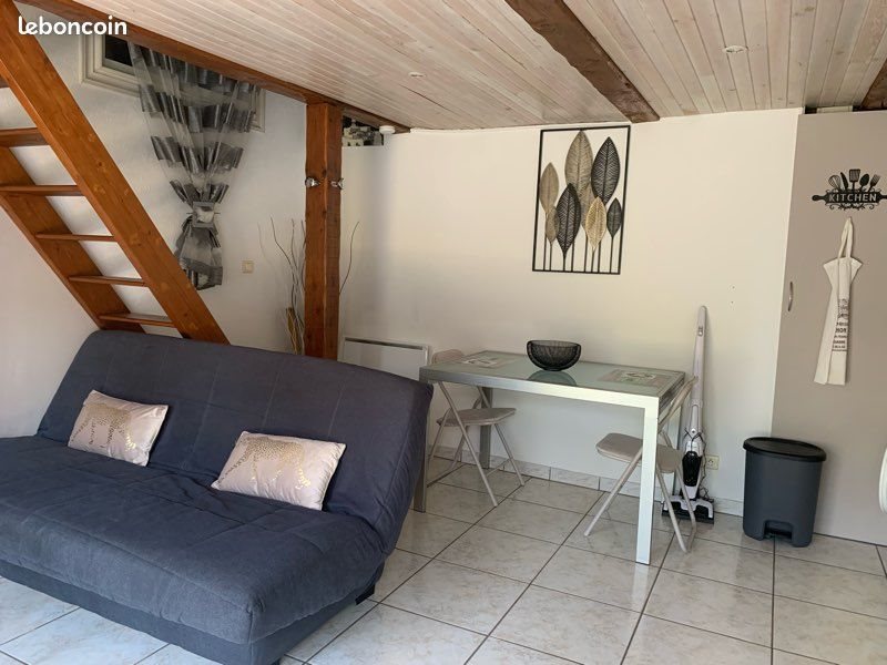 Appartement à louer, 30m², Meyreuil